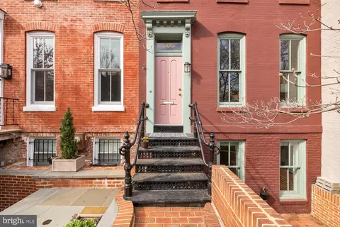 Exterior - 606 A St NE, Washington, DC 20002 photo 4 of 13
