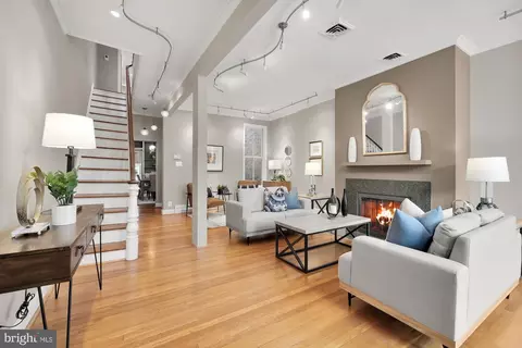 Living - 606 A St NE, Washington, DC 20002 photo 1 of 11