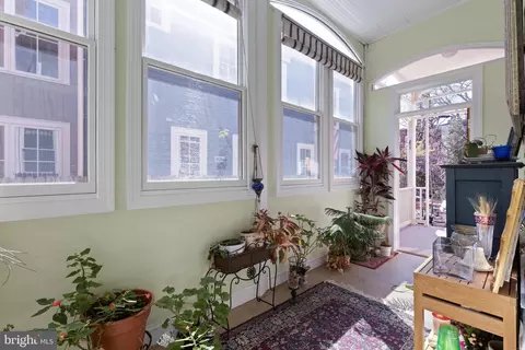 Exterior - 317 6th St SE, Washington, DC 20003 photo 4 of 7