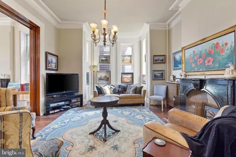 Living - 317 6th St SE, Washington, DC 20003 photo 2 of 2
