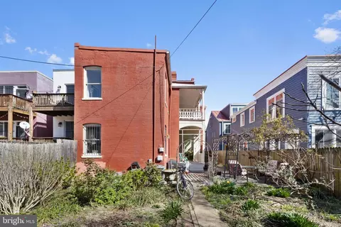 Exterior - 317 6th St SE, Washington, DC 20003 photo 7 of 7