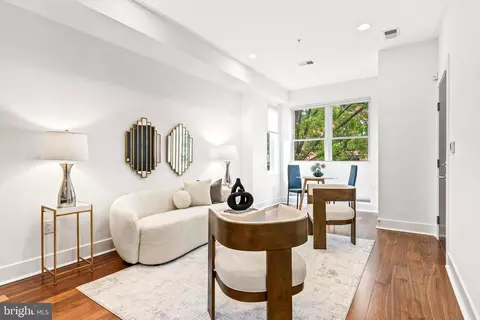 Living - 11 15th St NE #5, Washington, DC 20002 photo 2 of 4