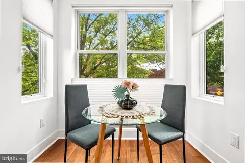 Dining - 11 15th St NE #5, Washington, DC 20002 photo 1 of 2