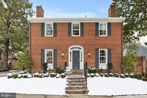 2937 Garfield Ter NW, Washington, DC 20008