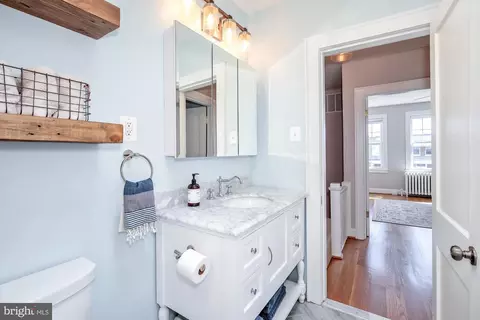 Bath - 540 24th St NE, Washington, DC 20002 photo 3 of 4