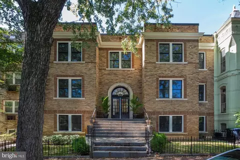 317 3rd SE #22, Washington, DC 20003