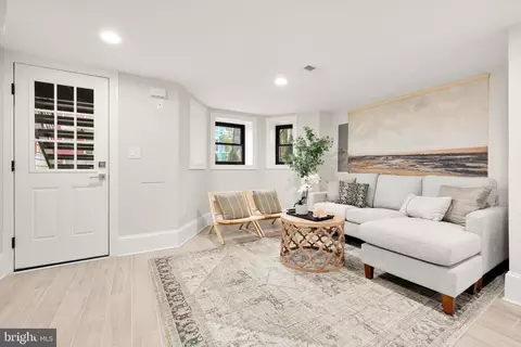 915 10th St NE, Washington, DC 20002 photo 40