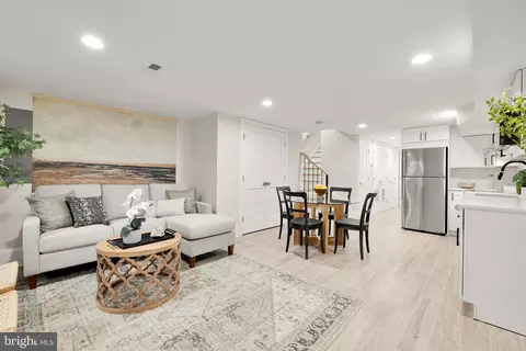 915 10th St NE, Washington, DC 20002 photo 42