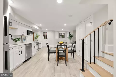 915 10th St NE, Washington, DC 20002 photo 37