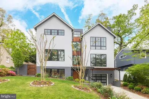 2905 Arizona Ave NW, Washington, DC 20016