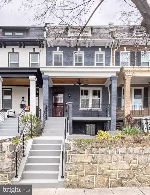 617 Delafield Pl NW, Washington, DC 20011