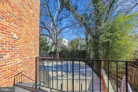 Exterior - 4427 Macarthur Blvd NW, Washington, DC 20007 photo 7 of 7