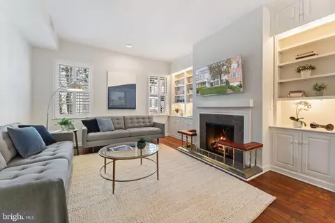 Living - 529 6th St SE, Washington, DC 20003 photo 2 of 2