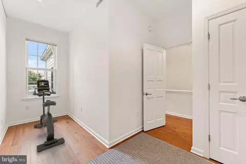 Entry Way - 529 6th St SE, Washington, DC 20003 photo 11 of 11