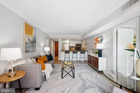 4444 Connecticut Ave NW #201, Washington, DC 20008
