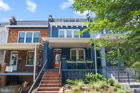 550 23rd Pl NE, Washington, DC 20002