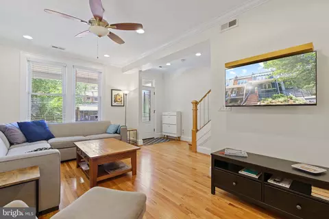 Living - 550 23rd Pl NE, Washington, DC 20002 photo 1 of 1