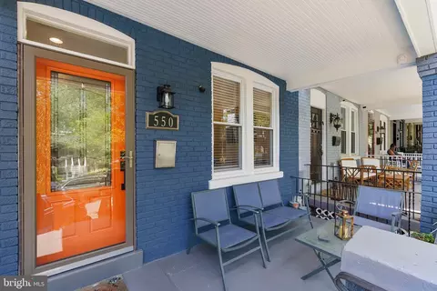 Exterior - 550 23rd Pl NE, Washington, DC 20002 photo 2 of 4