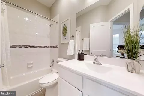 Other - 99 49th SE, Washington, DC 20019 photo 5 of 11