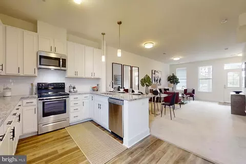 Kitchen - 99 49th SE, Washington, DC 20019 photo 1 of 2