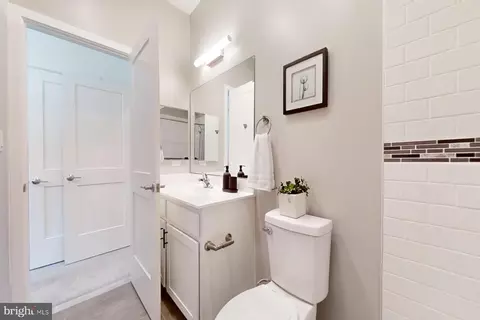 97 49th St SE, Washington, DC 20019 photo 24