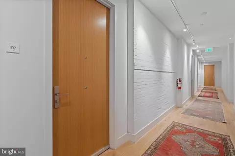 1324 E Street St SE #107, Washington, DC 20003 photo 4