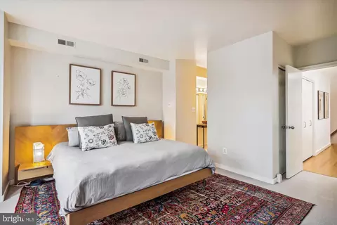Bedroom - 125 12th St NE, Washington, DC 20002 photo 2 of 10