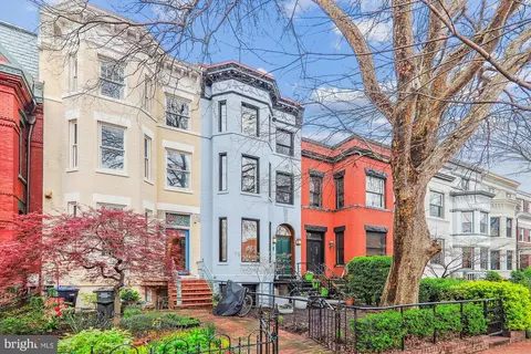 Exterior - 125 12th St NE, Washington, DC 20002 photo 2 of 9