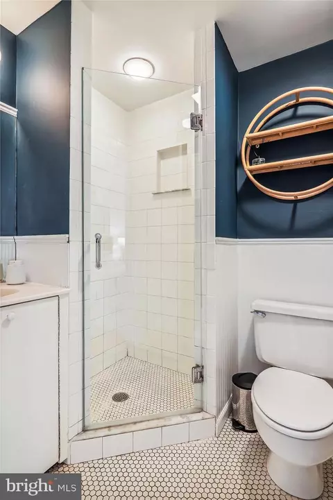 Bath - 125 12th St NE, Washington, DC 20002 photo 5 of 7
