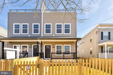 1119 46th St NE, Washington, DC 20019