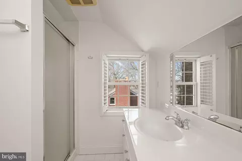 4751 Berkeley Ter NW, Washington, DC 20007 photo 18