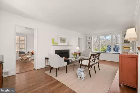 4751 Berkeley Ter NW, Washington, DC 20007 photo 2
