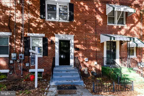 4326 Gault Pl NE, Washington, DC 20019