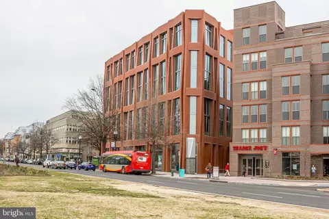 Other - 523 14th St SE, Washington, DC 20003 photo 21 of 38