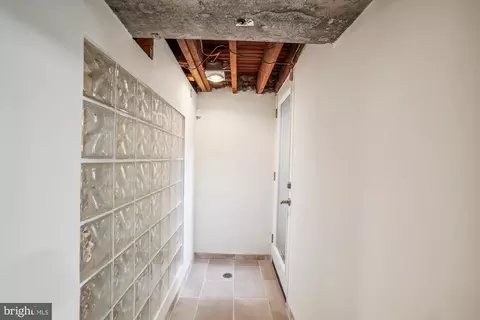 Entry Way - 523 14th St SE, Washington, DC 20003 photo 8 of 9