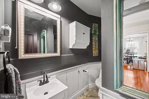 116 6th St NE #201, Washington, DC 20002 photo 16