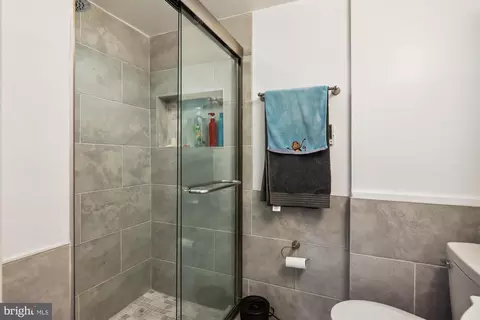 Bath - 1123 4th St NE, Washington, DC 20002 photo 6 of 6