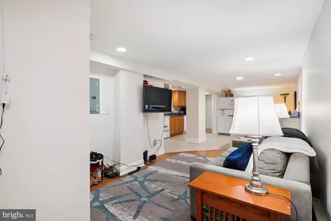 Living - 1123 4th St NE, Washington, DC 20002 photo 4 of 4