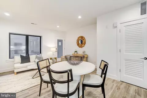2217 40th Pl NW #T01, Washington, DC 20007 photo 6