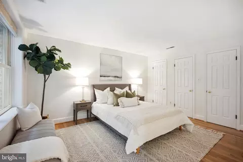 317 NE 10th NE #3, Washington, DC 20002 photo 15