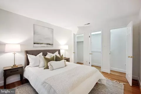 317 NE 10th NE #3, Washington, DC 20002 photo 18