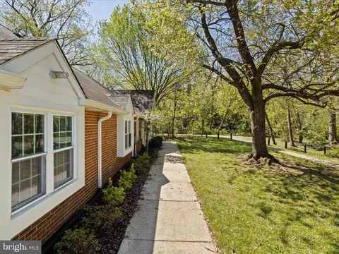 Exterior - 401 56th St NE, Washington, DC 20019 photo 5 of 11