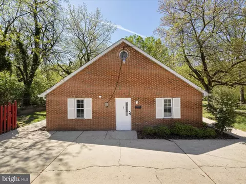 Exterior - 401 56th St NE, Washington, DC 20019 photo 11 of 11