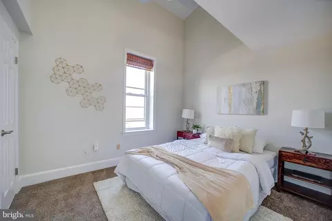 Bedroom - 676 4th St NE #404, Washington, DC 20002 photo 1 of 4