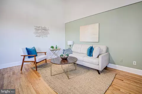 Living - 676 4th St NE #404, Washington, DC 20002 photo 3 of 3