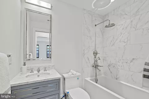 1667 Avon Pl NW, Washington, DC 20007 photo 36