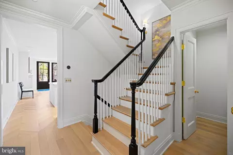 1667 Avon Pl NW, Washington, DC 20007 photo 9