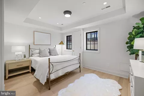 1667 Avon Pl NW, Washington, DC 20007 photo 45