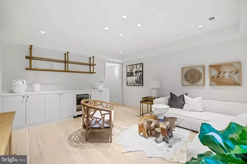 1667 Avon Pl NW, Washington, DC 20007 photo 50