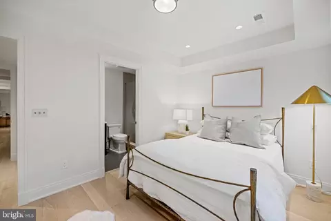 1667 Avon Pl NW, Washington, DC 20007 photo 46